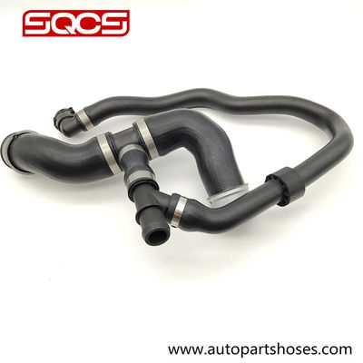 A2045019682 W212 خراطيم المبرد المطاطية EPDM 2045019682 2 بوصة لمرسيدس W204